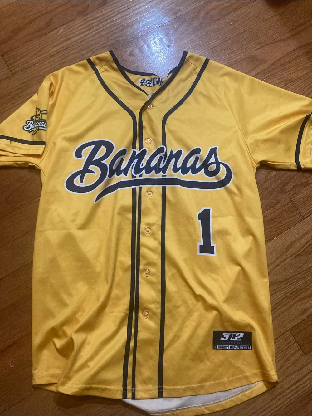 Savannah Bananas medium jersey Top - Athletic Button-Up